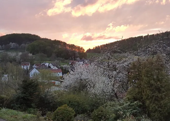 Idyllische Mitten In Der „ Haus Magnolia „